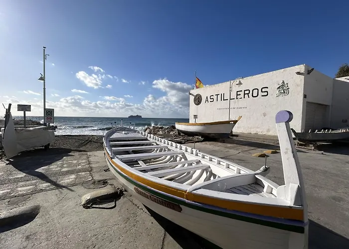 Bolivia Beach Suite A